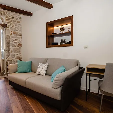 Appartement Luxury And Timeless Haven - Two Bedroom With Balcony